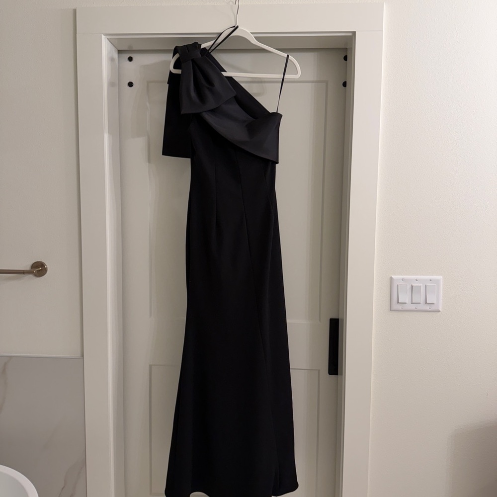 Betsy & Adam Black One-Shoulder Dress